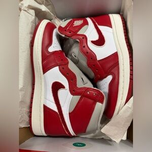 Air Jordan Varsity 1